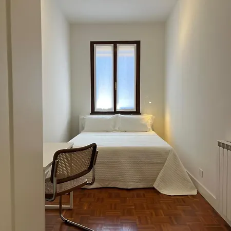 Le Di Byron - Affitti Brevi Italia Ravenna