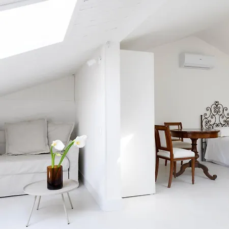 Le Di Byron - Affitti Brevi Italia Apartment
